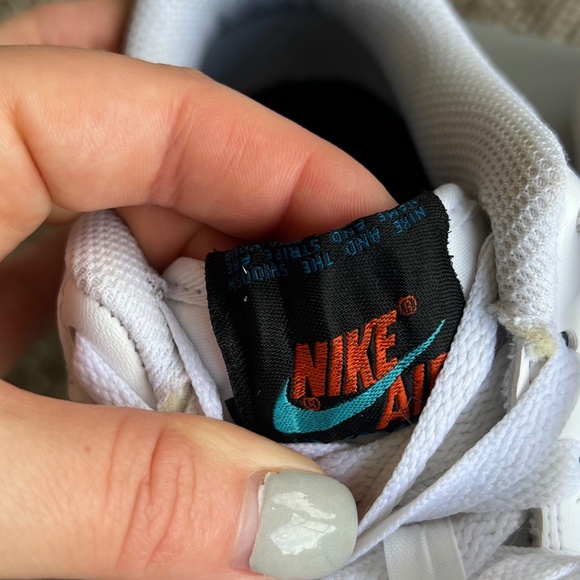 Nike Air Force 1 LV8 GS Multicolor Sneakers Size 4.5 Youth W/Original Box - Picture 4 of 16